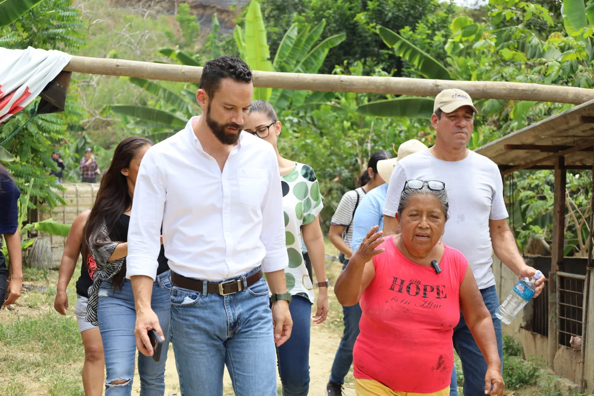 AAG escucha a representantes comunitarios en zonas de impacto del Futuro Aeropuerto