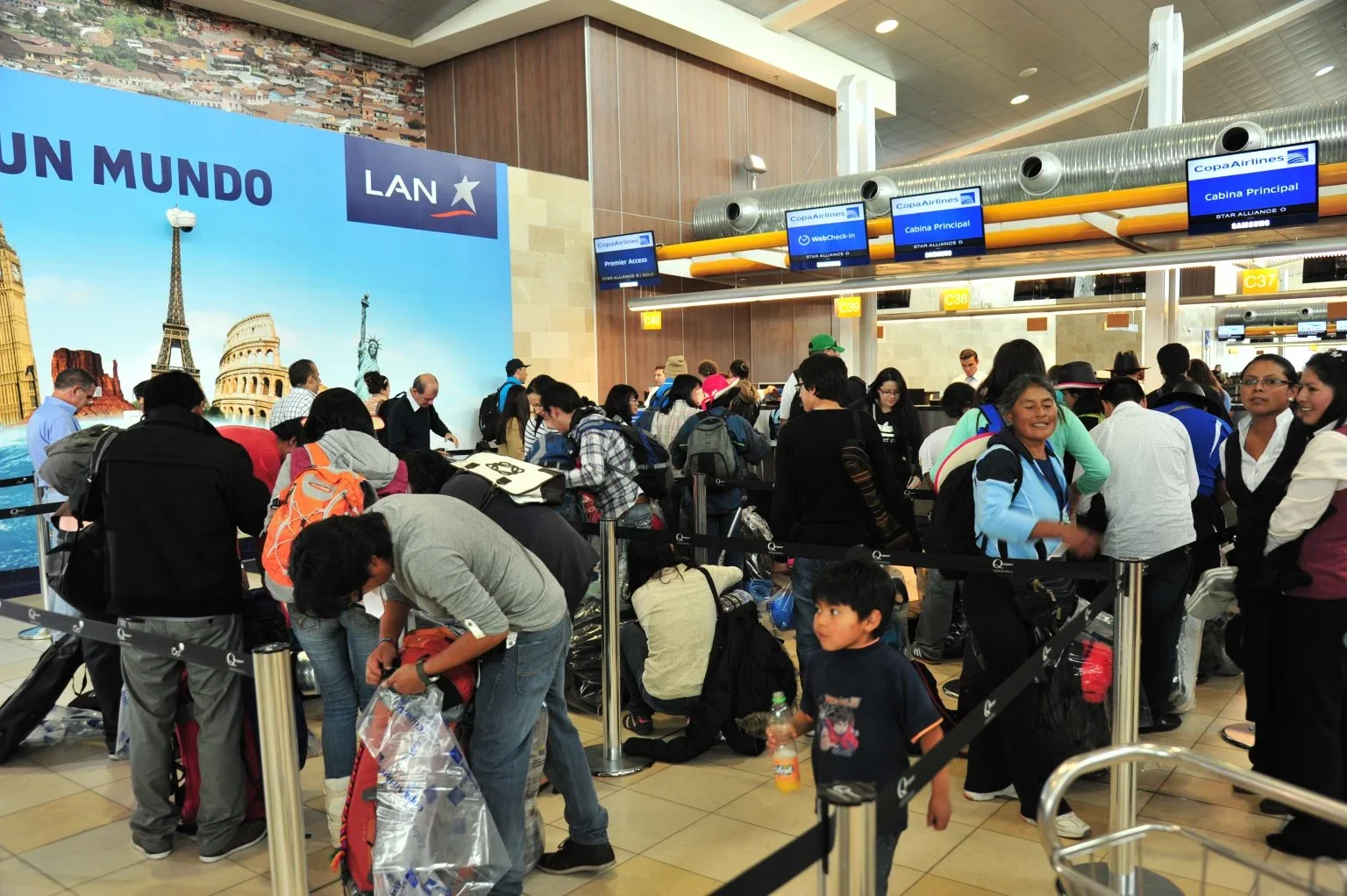 Cerca de 5 millones de pasajeros se movilizaron vía aérea en Ecuador