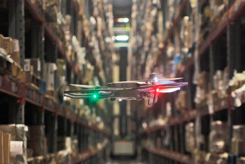 La especialista en carga, dnata pone en marcha drones autónomos en sus almacenes del aeropuerto internacional de Dallas Fort Worth, Texas.